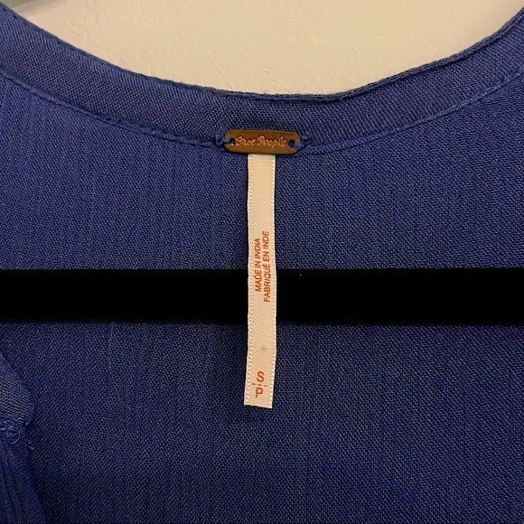 ✨SOLD✨Free People Blue Oversized Tunic Top - Picture 3 of 4